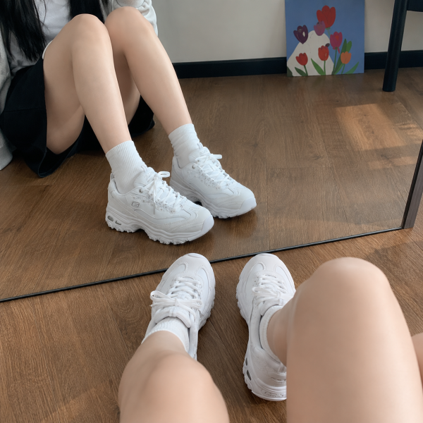 스월 키즈 스니커즈 $31.03Skechers 풋웨어 최대 70% 할인