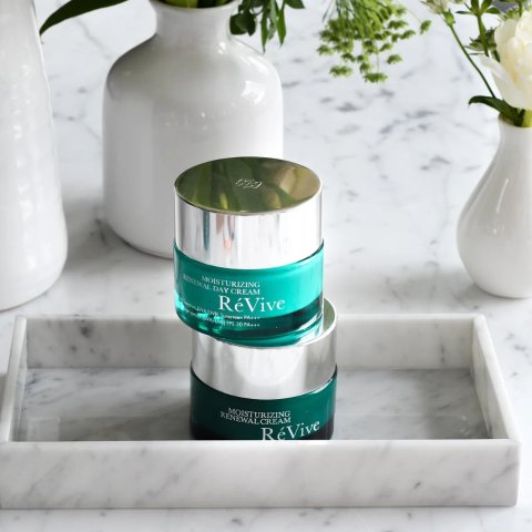 Moduba모이스처라이징 리뉴얼 데이 크림 SPF30