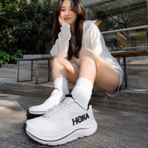 클리프톤 10 슈즈 $124