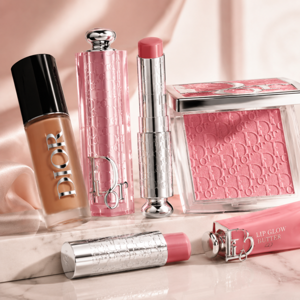 로지 글로우 블러쉬 스틱 $44Dior 썸머 뷰티 신상 출시, 새로운 썸머 컬렉션 🎀