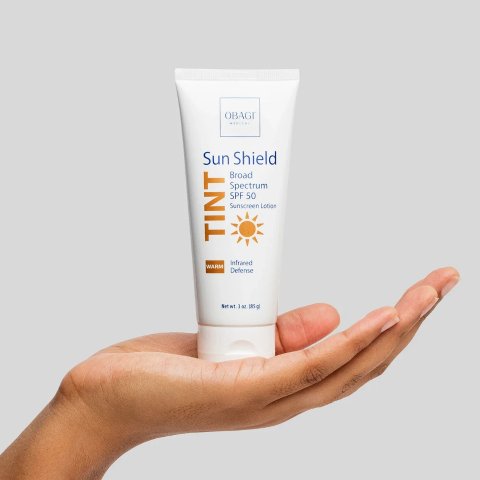 Moduba웜 틴티드 브로드 스펙트럼 SPF 50 선스크린 - 선 쉴드