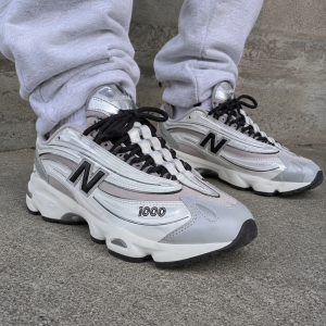 515 스니커즈 $29.99