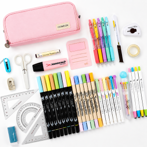 TI-84 그래핑 계산기 $99Amazon Back to School 학용품 최대 70% 할인 ✏️