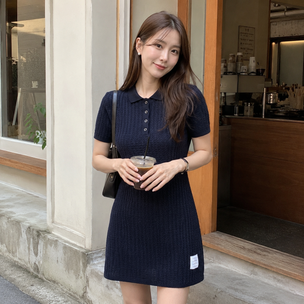 폴로 미니 원피스 $737Thom Browne 의류 최대 75%  + 추가 20% 할인