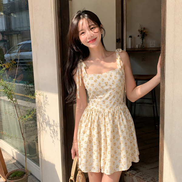 플레어 패턴 드레스 $288Maje 봄·여름 스타일 최대 50% 할인 ☀️