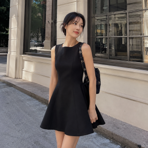 하이 스트레이트 넥 탑 $99.20 💖