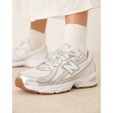 Moduba뉴발란스 740 화이트 스니커즈