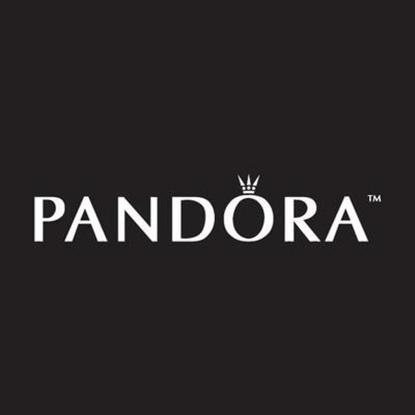 모먼츠 실버 귀걸이 $29.99Pandora 주얼리 최대 65% + 추가 15% 할인💎✨