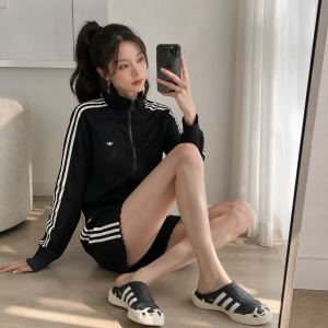 핸드볼 스페지알 스니커즈 $61