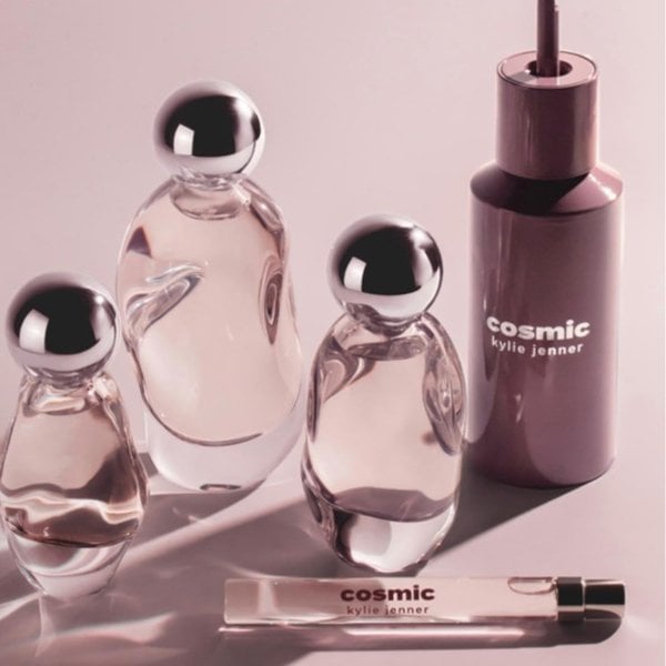 코스믹 캘리 제너 100ml 듀오 $153Kylie Cosmetics 향수 컬렉션 최대 15% 할인