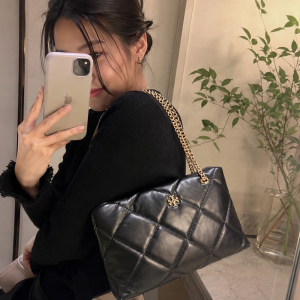 뉴발란스 9060 스니커즈 $72