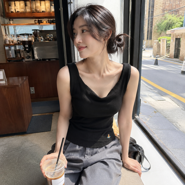 블랙 안나 탑 $284Vivienne Westwood 최대 80% 할인 👑