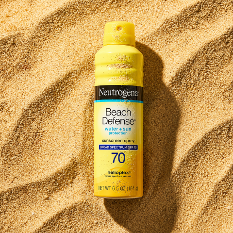 Neutrogena 비치 디펜스 SPF 70 선스크린 스프레이