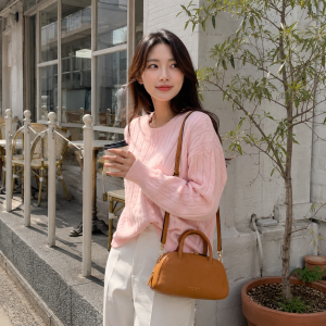 그레이시 미니백 $118.80 🩷