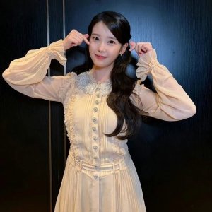 퍼 헴 미니 드레스 $416.04 👗