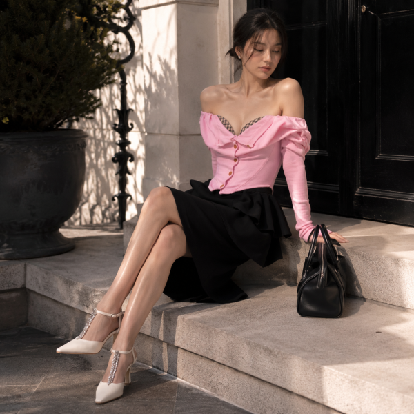Manolo Blahnik 화이트 수픽 힐