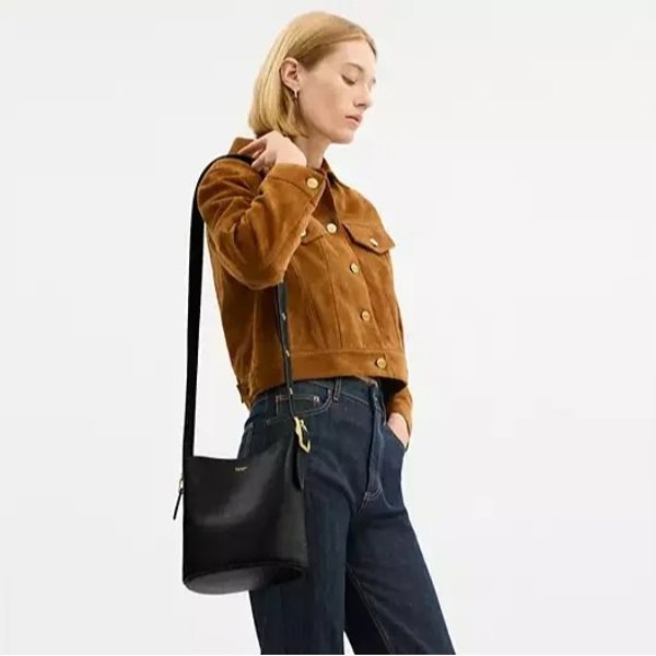 Coach 블리커 버킷백 21 가죽 숄더백